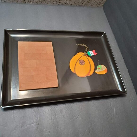 Vintage Mid-Century Couroc Cheese Board / Tray, Black & Wood, Italian Provolone - Picture 10 of 10